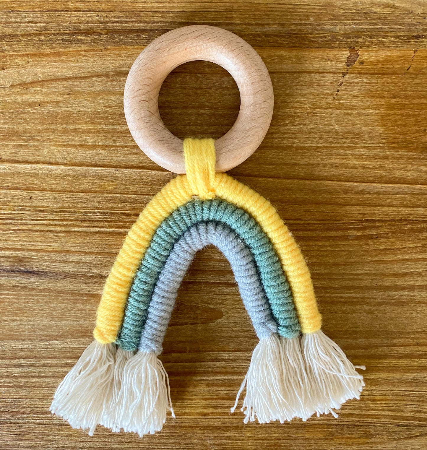 Wooden Macrame Rainbow Teether