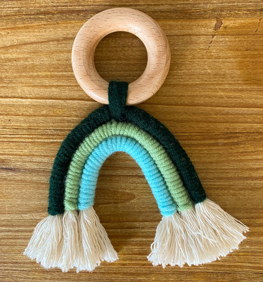 Wooden Macrame Rainbow Teether